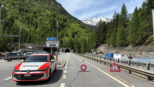 Vallese, gli abitanti di Gampel-Steg pronti ad evacuare la zona