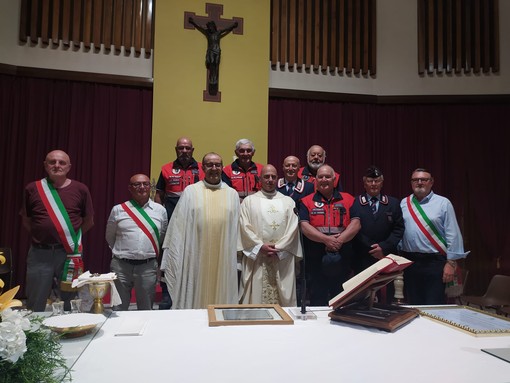 Don Paolo Cavagna e don Giuseppe Ottina, trent'anni al servizio della comunità FOTO