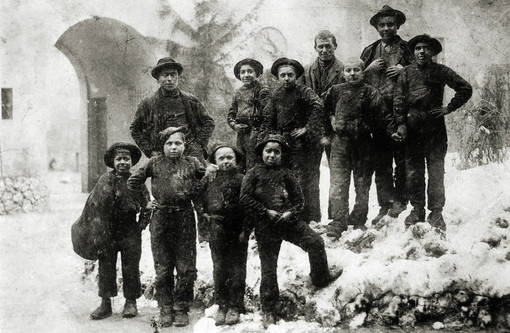 Il Raduno degli Spazzacamini: festa di popoli, memoria di bambini