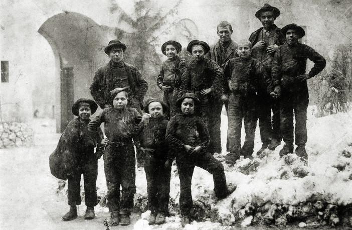 Il Raduno degli Spazzacamini: festa di popoli, memoria di bambini