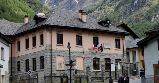 Il municipio di Antrona Schieranco