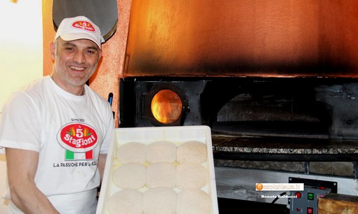 Pizzaiolo campione del mondo approda sulle rive del lago di Antrona