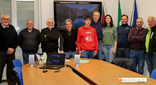 Un momento dell'incontro nella sede dell'Unione Alta Ossola Un momento dell'incontro nella sede dell'Unione Alta Ossola