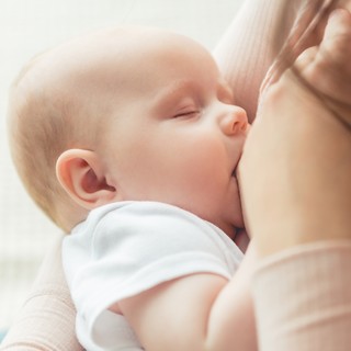 Settimana mondiale dell'allattamento materno, con l'Asl Vco tanti appuntamenti per neogenitori