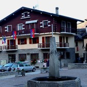 Bannio Anzino, un'ordinanza vieta il transito nelle zone interessate dall'incendio Bannio Anzino, un'ordinanza vieta il transito nelle zone interessate dall'incendio