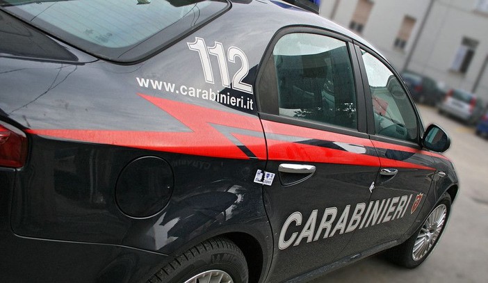 Spaccio e possesso di coltelli a Domodossola: due denunce nel weekend