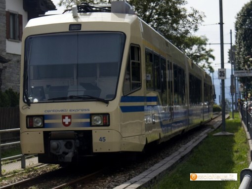 Centovallina, un convoglio ogni mezz'ora