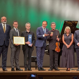 Mauro Iurato incanta Osaka: il violinista torinese celebra il Piemonte all’Expo
