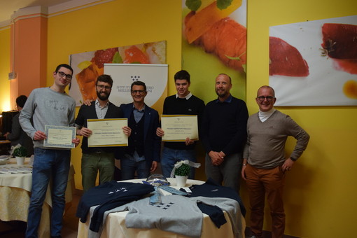 Un successo la cena annuale degli ex Alberghiero Rosmini e Baita dei Congressi