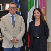 Il questore Giancarlo Conte e la nuova dirigente Chiara Emanuela Sollena Il questore Giancarlo Conte e la nuova dirigente Chiara Emanuela Sollena
