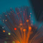 Fibra ottica in Italia: copertura al 77%, ma solo 3 famiglie su 10 la utilizzano
