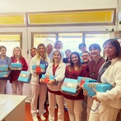 Donati dallo Chef Antonino Cannavacciuolo colombe pasquali agli operatori sanitari del Vco