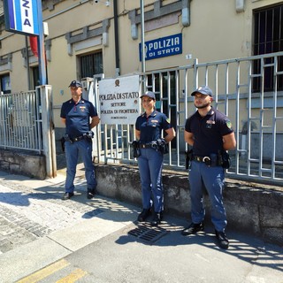 Domodossola, la Polizia recupera la borsa smarrita da una 75enne