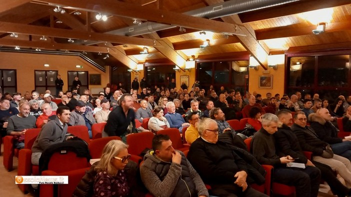 Borghi: ''I frontalieri non si sono bevuti le panzane di Candiani''