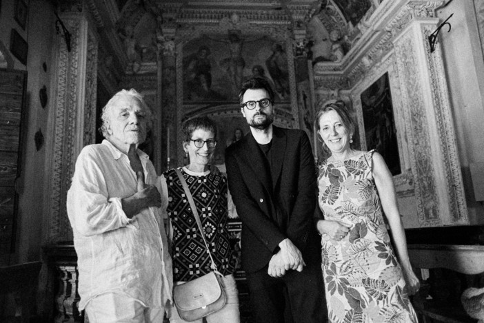 Abel Ferrara al Sacro Monte Calvario: poesia e spiritualità nel cuore di Domodossola Abel Ferrara al Sacro Monte Calvario: poesia e spiritualità nel cuore di Domodossola