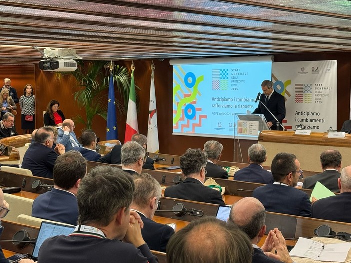 L'assessore regionale alla Protezione civile Marco Gabusi