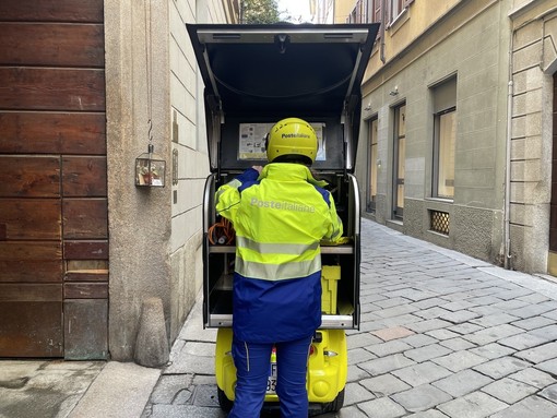 Poste Italiane potenzia le consegne nel Vco: +27% di pacchi nei primi 9 mesi