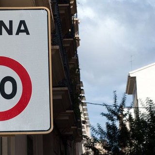 Sicurezza stradale, Fiab Vco lancia un appello: "Domodossola diventi una Città 30"