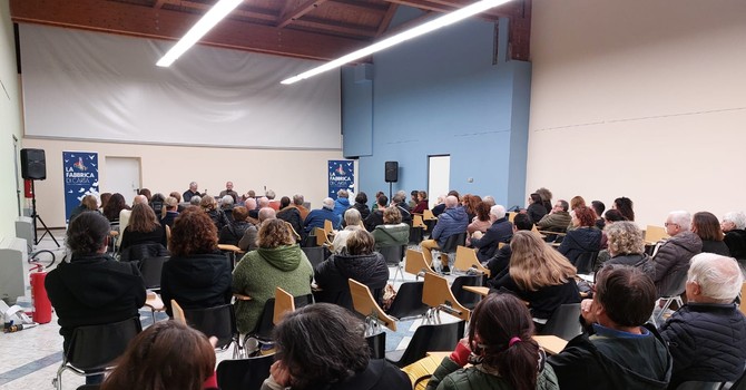 “Dal voto alla voce”: si inaugura la Fabbrica di Carta