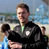 Sorride Michael Nino, la sua Juventus Domo tiene il passo della capolista Casale