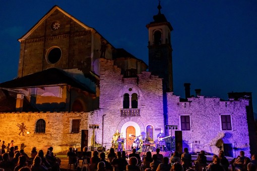 Santa Maria Maggiore ospita 'Musica da Bere' Santa Maria Maggiore ospita 'Musica da Bere'