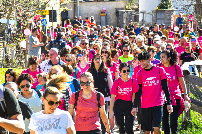 Torna 'Just The Woman I Am… On The Road!' per la ricerca sul cancro