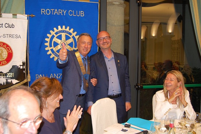 Passaggio di consegne alla guida del club Rotary Pallanza Stresa