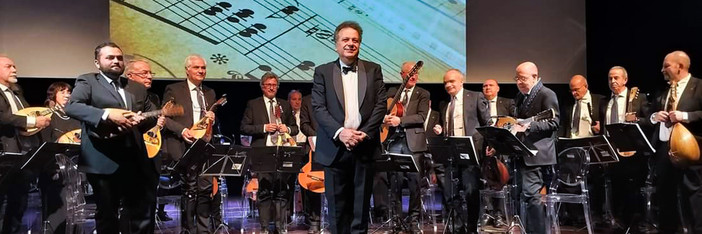 Orchestra "Città di Milano". Foto sito Ossola Guitar Festival Orchestra "Città di Milano". Foto sito Ossola Guitar Festival