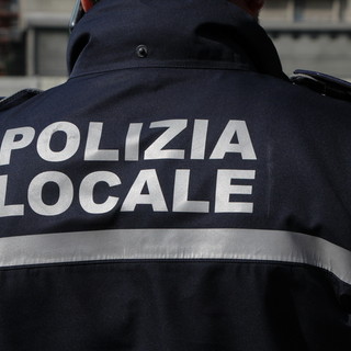Raccolta firme per abolire la Polizia locale