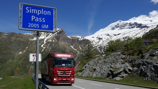 Incidente in Svizzera: temporaneamente chiuso il passo del Sempione