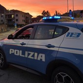 Ruba un'auto in Ticino e fugge oltre il confine: fermato un 25enne a Trasquera Ruba un'auto in Ticino e fugge oltre il confine: fermato un 25enne a Trasquera