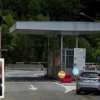 Il confine a Ribellasca, dove transitano molti frontalieri; nel riquadro Antonio Locatelli