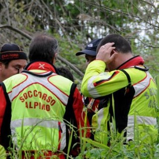 Ancora nessuna traccia del 31enne finito con l'auto nel torrente Isorno