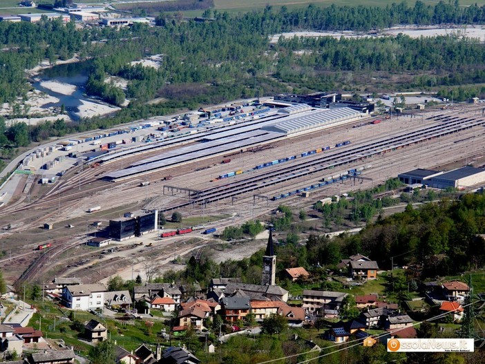 Lo scalo ferroviario di Domo2