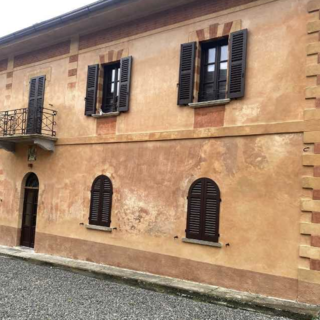 Masera, aperto il bando per l'affidamento dell'ex scuderia di Villa Caselli