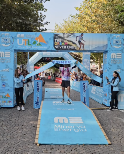 UTLO, Cristian Minoggio trionfa nella 58 km. Quasi 500 atleti al via a Omegna UTLO, Cristian Minoggio trionfa nella 58 km. Quasi 500 atleti al via a Omegna