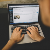 Contatore di parole per copywriter SEO: equilibrio tra lunghezza, parole chiave e leggibilità Contatore di parole per copywriter SEO: equilibrio tra lunghezza, parole chiave e leggibilità