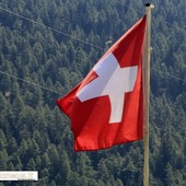 Referendum in Svizzera, bocciata la proposta di un tetto alla popolazione: vince il no al 54,79% Referendum in Svizzera, bocciata la proposta di un tetto alla popolazione: vince il no al 54,79%