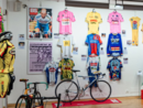 Al Carrefour una mostra dei cimeli di Pantani e Chiappucci