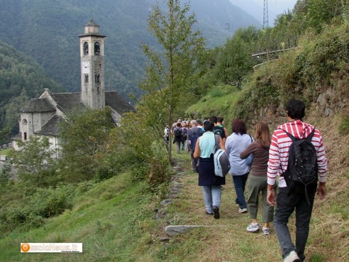 La via Antronesca a Seppiana La via Antronesca a Seppiana