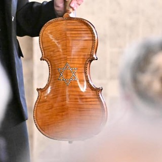 "Musica per non dimenticare", a Domodossola suona il violino della Shoah