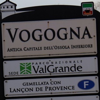Nessuna bomba, ma un trolley pieno di vestiti