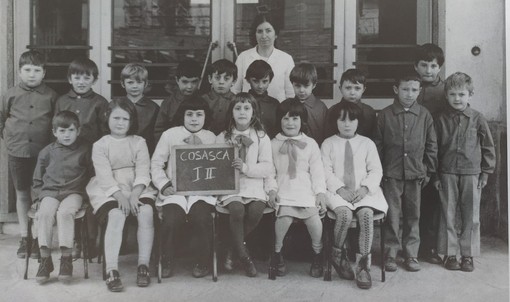 A Cosasca la tradizionale benedizione degli zainetti, ma la scuola rimarrà chiusa