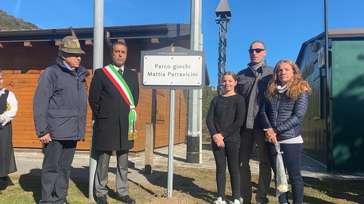 Domodossola, il parco giochi di Gabi Valle intitolato al piccolo Mattia Parravicini  VIDEO