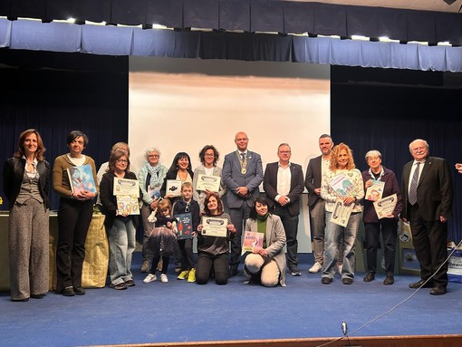 Successo per la fiera del libro per bambini del Kiwanis: premiati i vincitori del concorso FOTO
