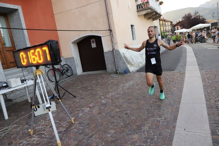 Oltre 500 runners a Feriolo per la terza tappa di Vco in Corsa Oltre 500 runners a Feriolo per la terza tappa di Vco in Corsa