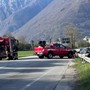 Incidente tra Villa e Domo: auto contro un caseggiato, strada chiusa FOTO