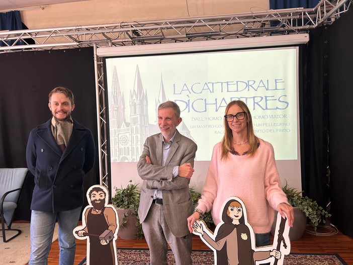 Presentata al fArti Museum la mostra sulla Cattedrale di Chartres