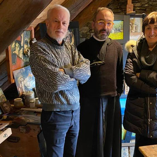 Nella foto da sinistra: Giuseppe Possa, Don secci e Silvana Pirazzi