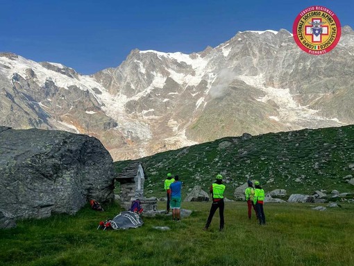 Malore all'Alpe Pedriola, soccorso complesso nella notte: 33enne evacuato in elicottero dopo ore di intervento VIDEO